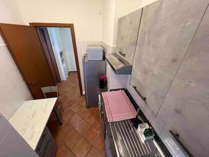 Piccolo Monolocale Confortevole Vicino A Milano 科马诺 外观 照片